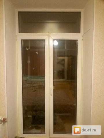 Продаю балконную дверь "французская дверь" б/у. цена - 5000..