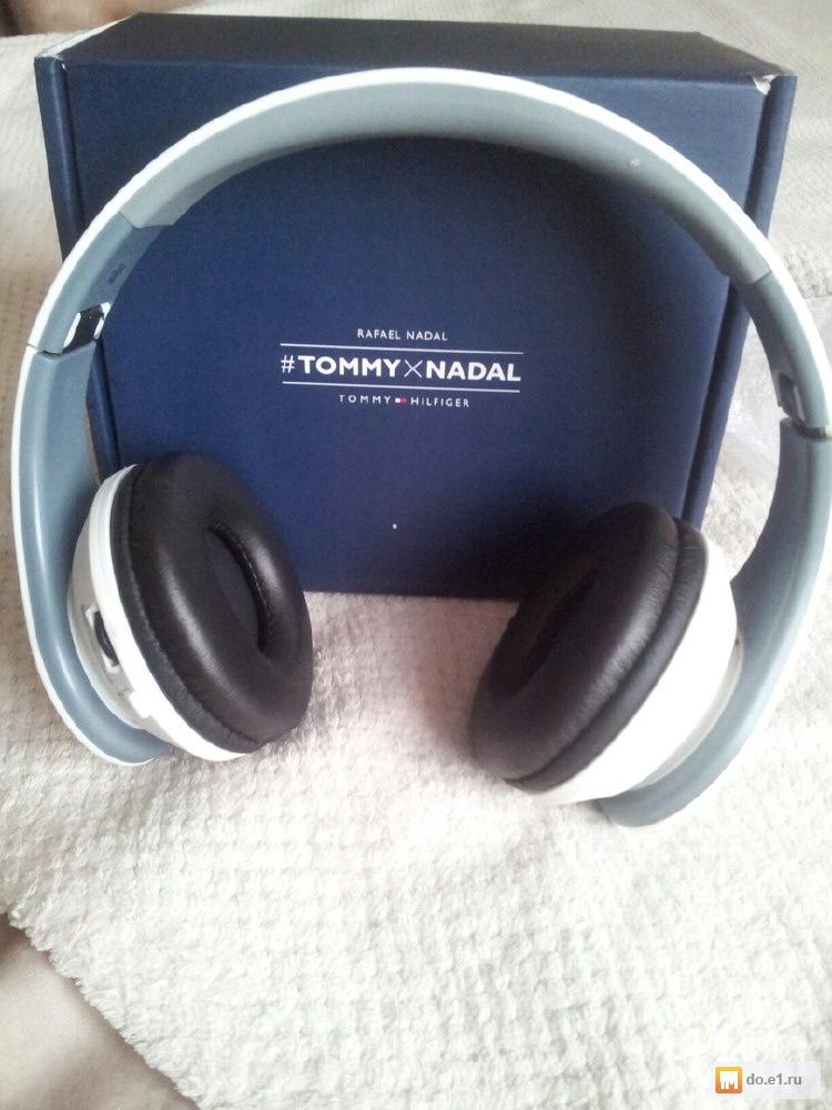 tommy hilfiger headphones